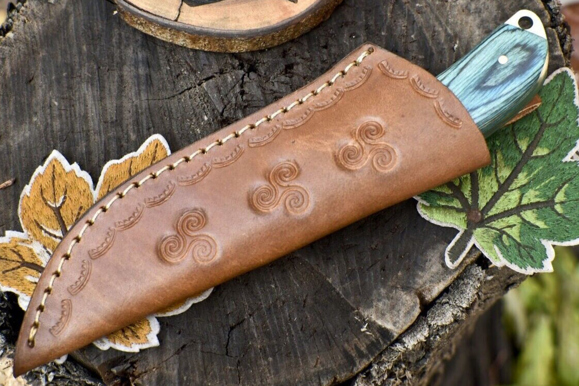 Handmade Skinner Knife with Gut Hook | AUS-8 Steel Walnut Wood Handle & Sheath