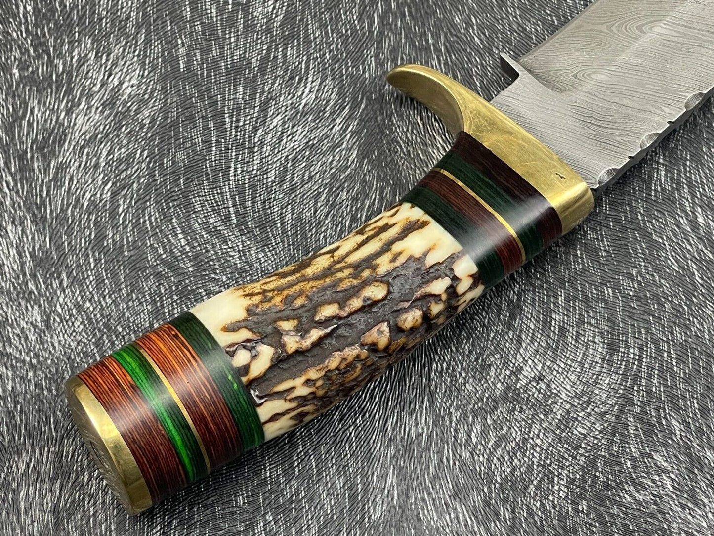 12" Damascus Bowie Knife – Stag Horn & Hardwood Handle
