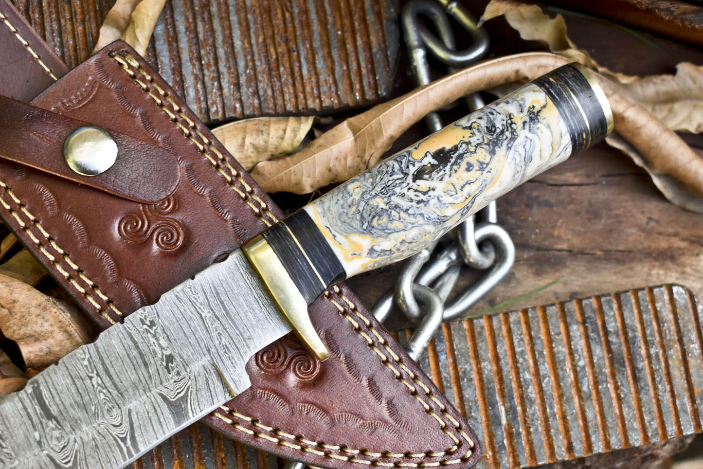 Custom Forged 8 Inch Skinner Knife Twist Damascus Micarta Handle Brass Guard Rare w/ Leather Sheath