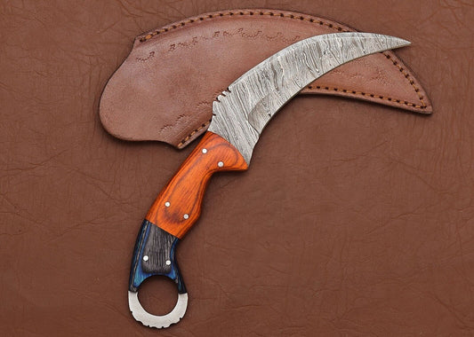 Custom Damascus Karambit Damascus Steel Hunting Knife with Wood Handle