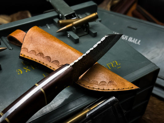 Handmade Damascus Steel Hunting Knife with Wood Handle and Cow Leather Sheath