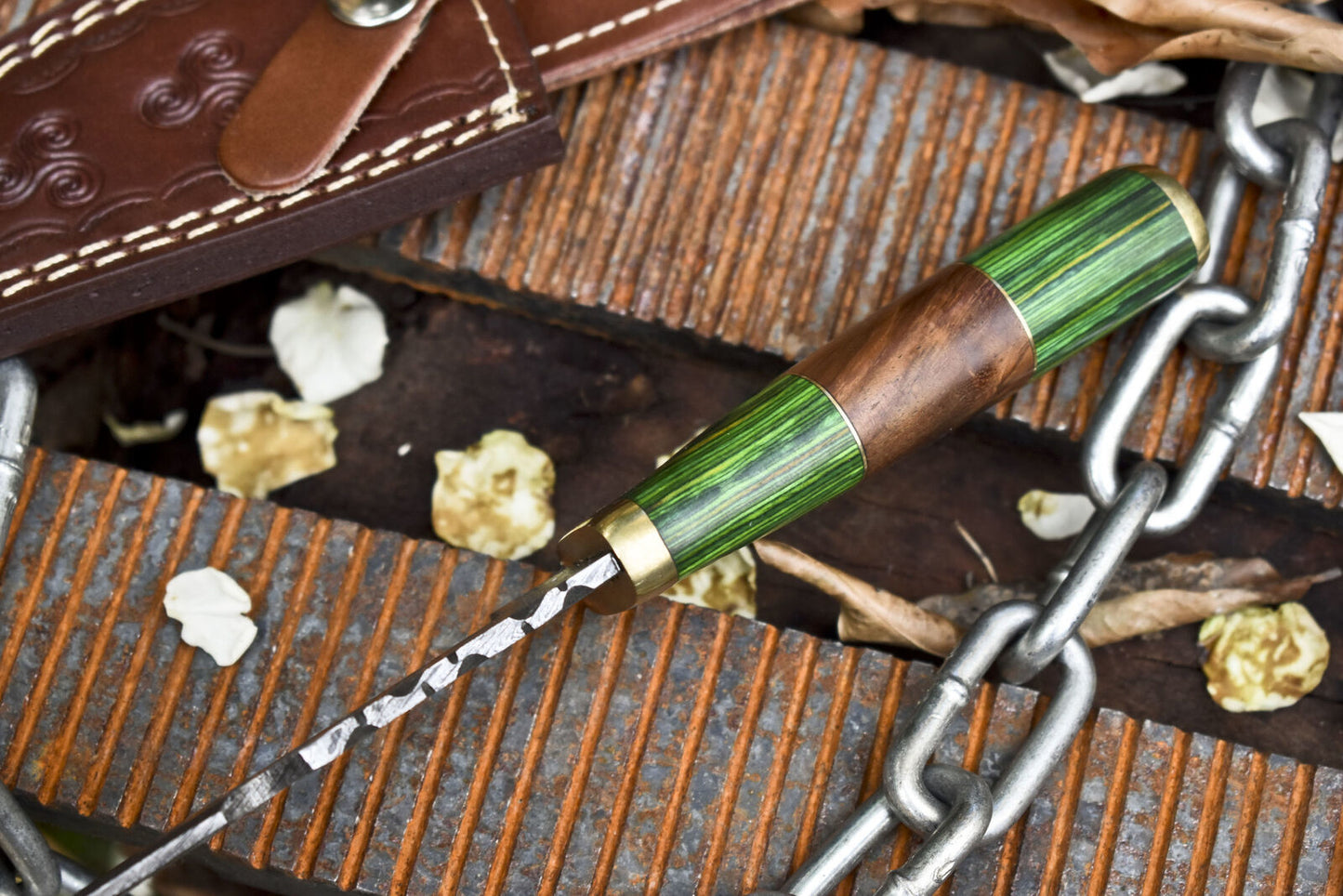 Custom Fire Pattern Damascus Skinner Knife with Hardwood Handle and Brass Guard