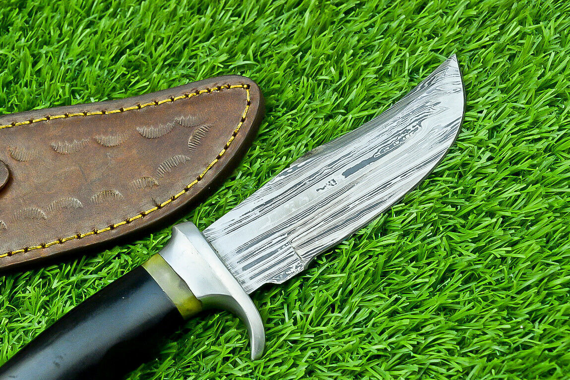 Damascus Bowie Knife with Bull Horn and Wood Handle for Hunting and Camping
