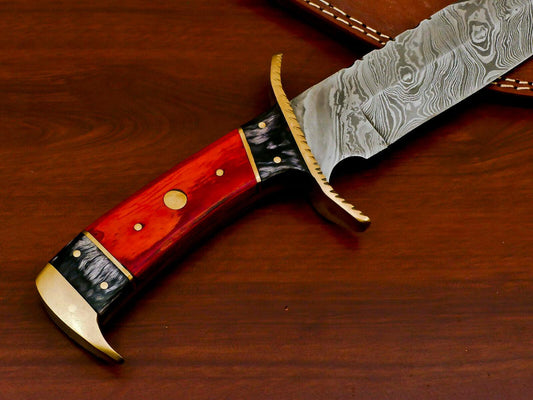 Hand Forged Damascus Steel Full Tang Bowie Hunting Knife | Hardwood Handle & Brass Guard