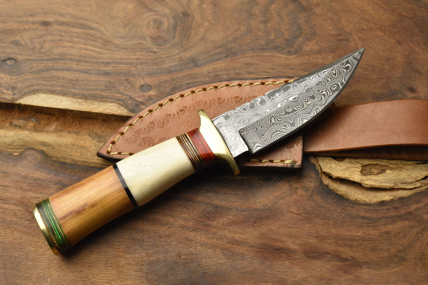 Custom Hunting Skinner Knife 8 Inch Damascus Bone Handle Brass Guard W/ Leather Sheath