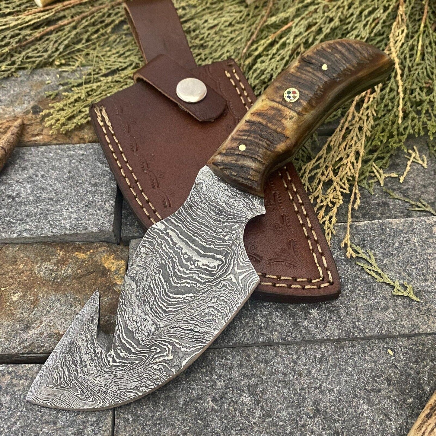 Handmade Forged Damascus Steel Gut Hook EDC Bowie Hunting Knife | Ram Horn Handle
