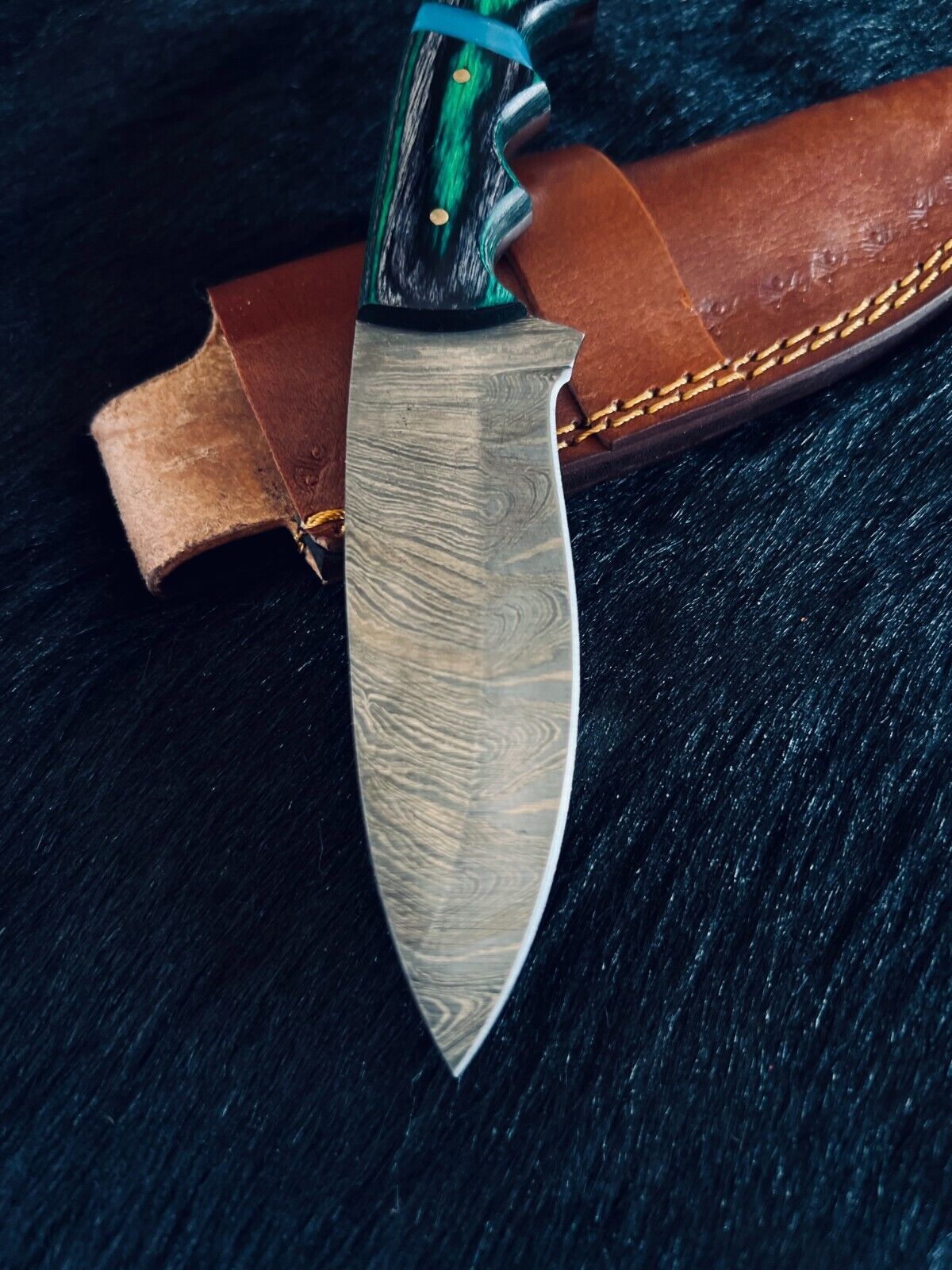 Heritage Forge 8.75 Inch Ladder Damascus Steel Bowie Hunting Knife with Wood Handle
