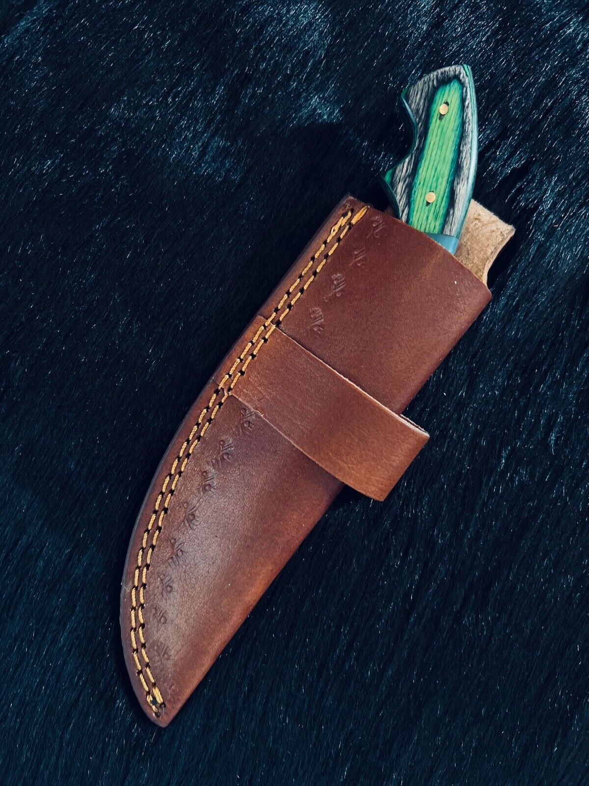 Heritage Forge 8.75 Inch Ladder Damascus Steel Bowie Hunting Knife with Wood Handle