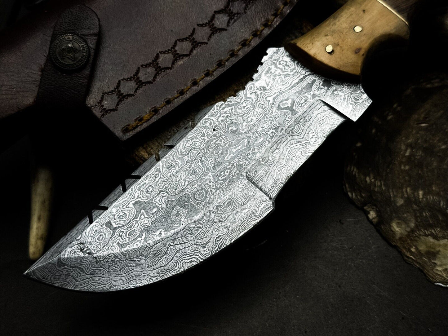 Handmade Damascus Steel Hunting Survival Tracker Knife with Wood Handle and Leather