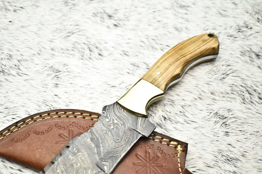 Rare Handmade Damascus Camping Tracker Knife | Full Tang with Leather Sheath