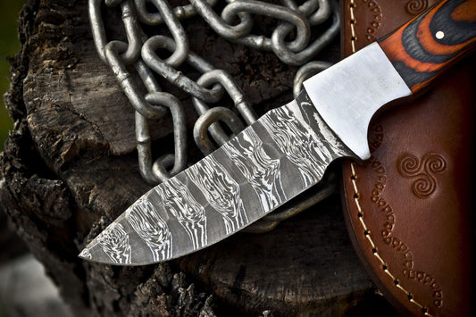 Custom Twist Damascus Skinner Knife – Hand Forged Hard Wood Tactical Hunting Blade