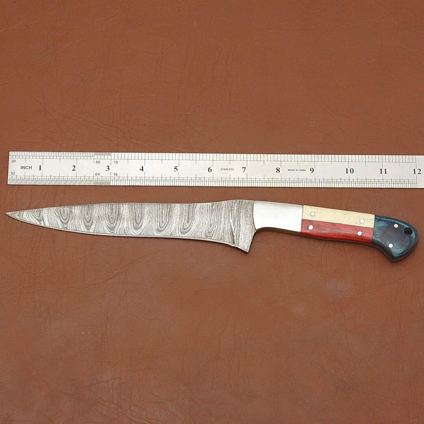 Handmade Damascus Steel Chef Knife – Kitchen Knife with Wood Handle & Leather Sheath