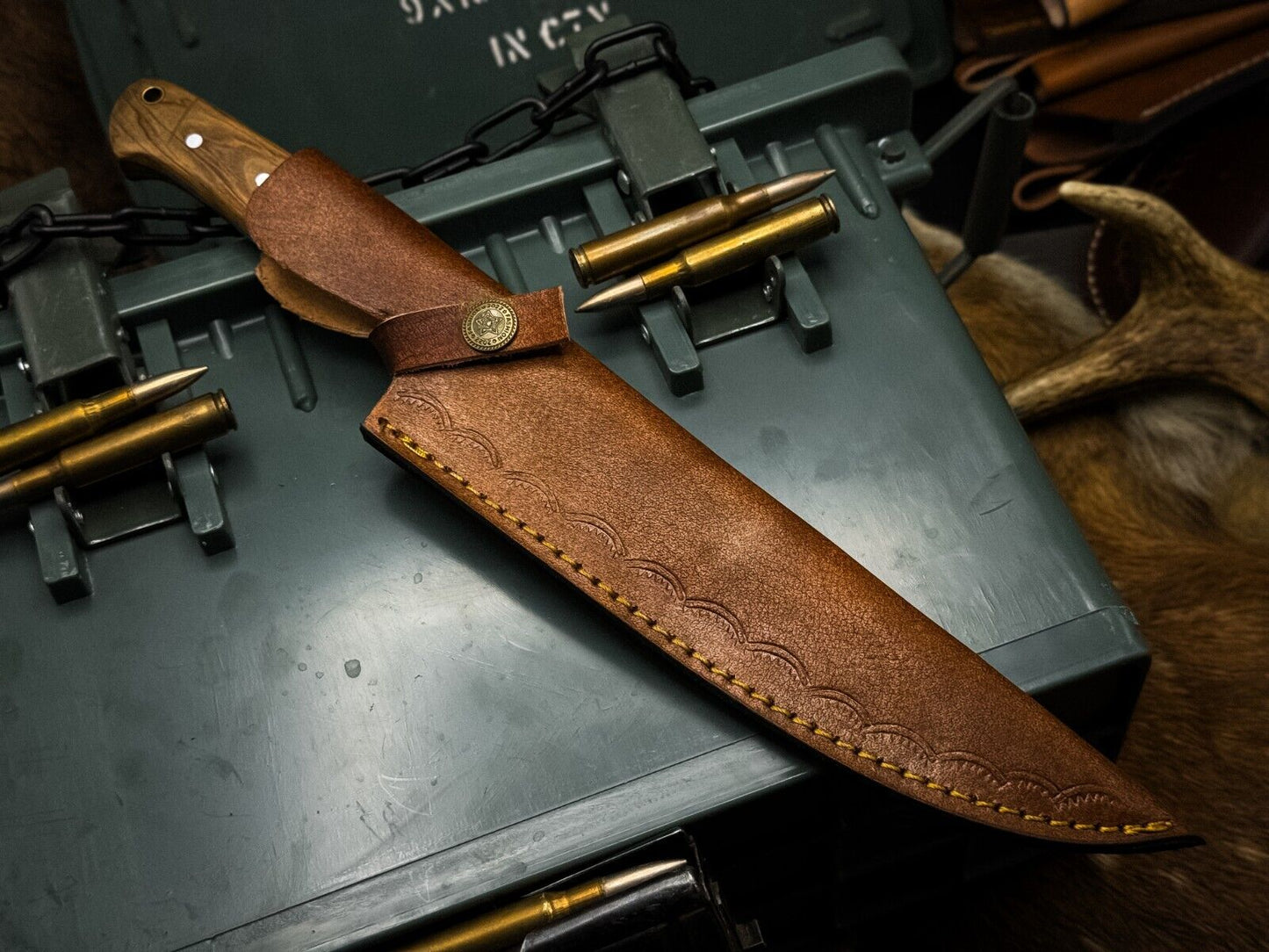 Handmade Damascus Steel Kitchen Chef Knife with Wood Handle & Cow Leather Sheath