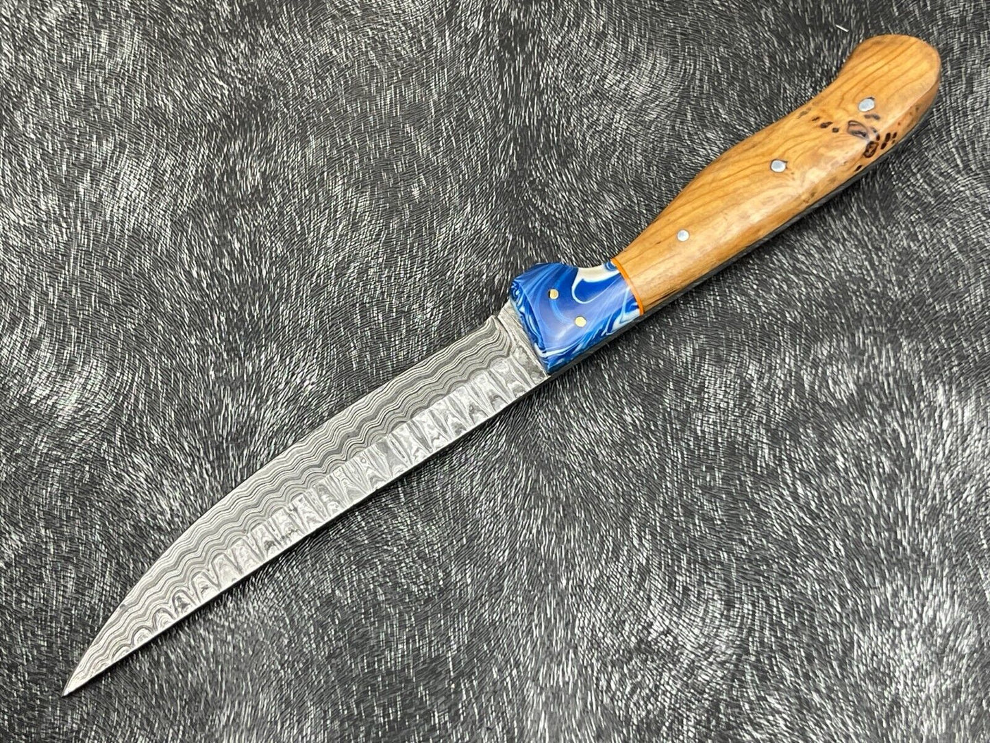 Heritage Forge 11 Inch Damascus Steel Hunting Bowie Knife with Olive Wood and Resin Handle