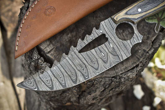 Twist Damascus Hunting Skinner Knife with Hardwood Handle – Razor Sharp Survival Blade