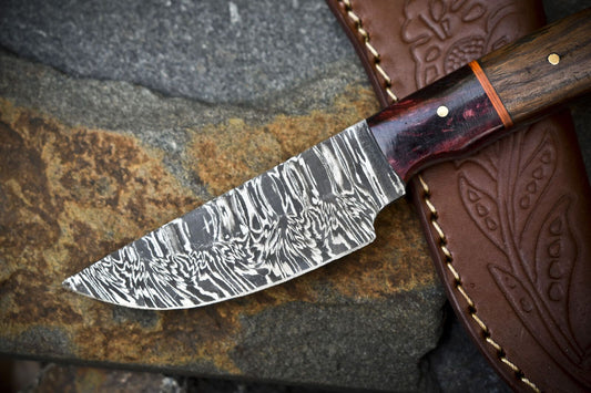 Twist Damascus Skinner Knife with Hardwood Handle – Custom Hand Forged Hunting Knife