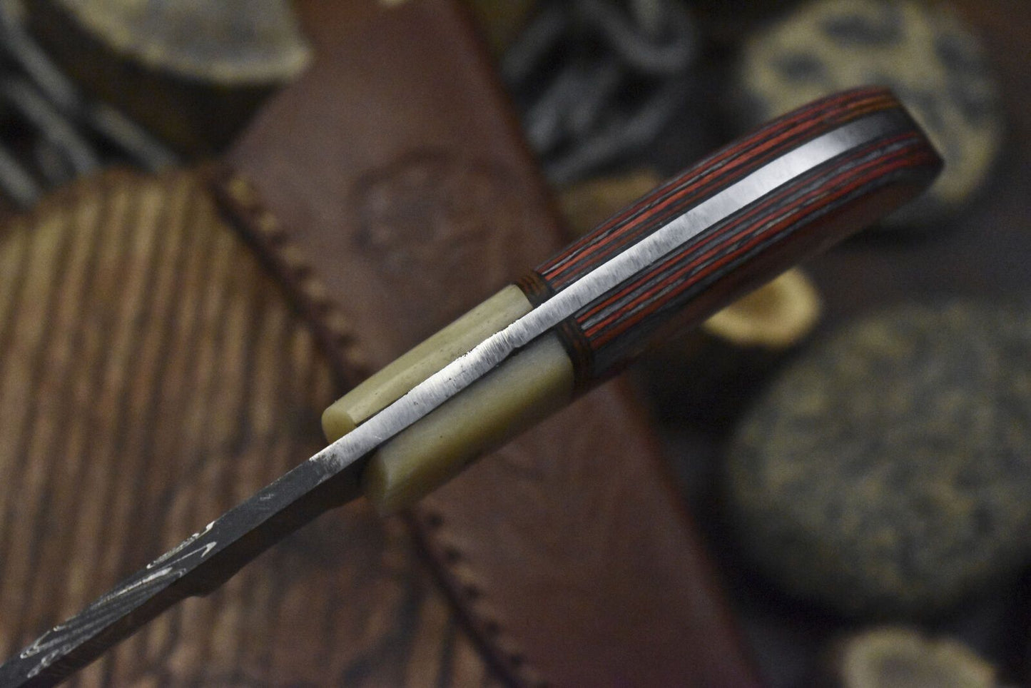 Custom Twist Damascus Skinner Knife with Hardwood Handle – Hunting Blade Closeout