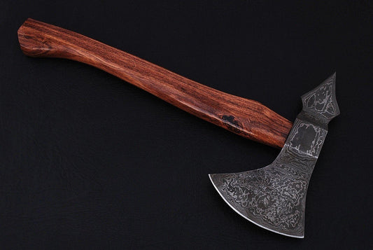 Hand Forged Damascus Steel Bushcraft Tomahawk Survival Axe with Walnut Handle