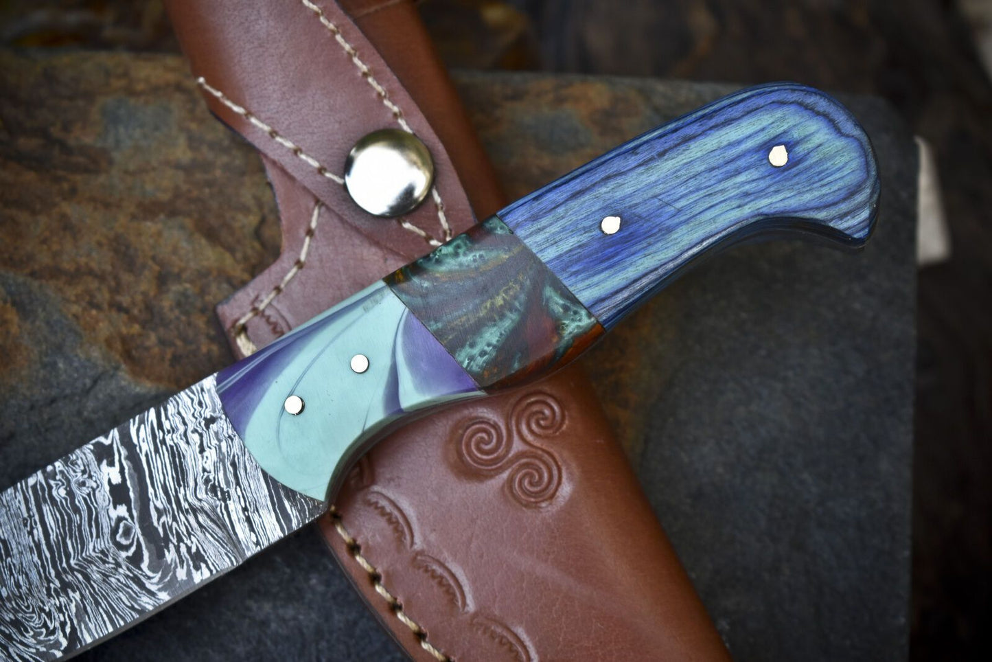 Twist Damascus Skinner Knife with Mixed Material Handle Micarta Bolster