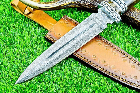 Custom Forged Damascus Steel Handmade Double Edge Dagger Knife With Resin Handle