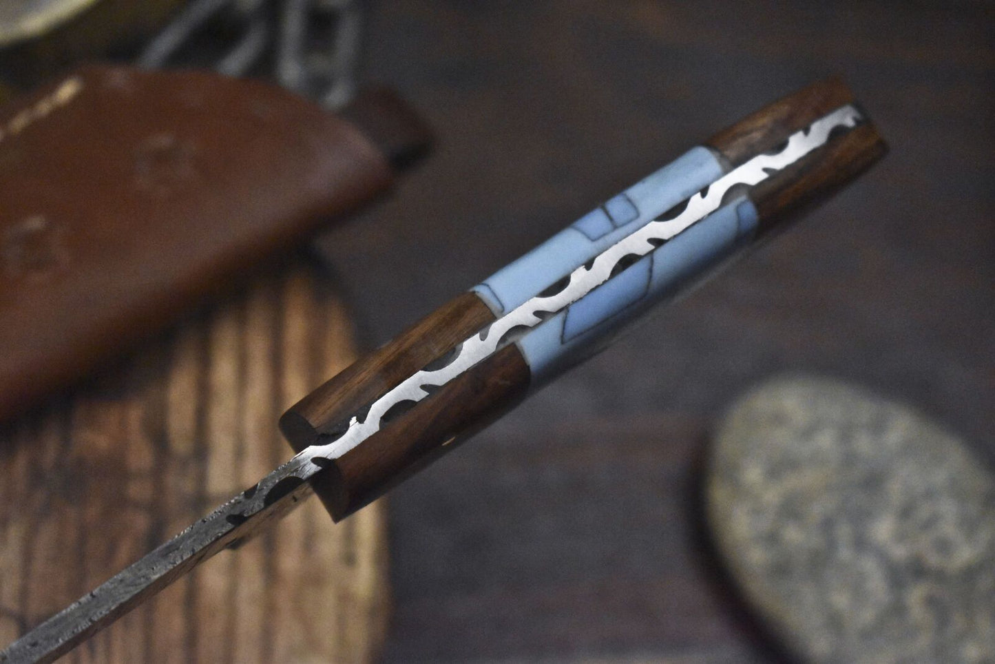 Custom Forged Twist Damascus Skinner Knife with Mixed Material Handle for EDC