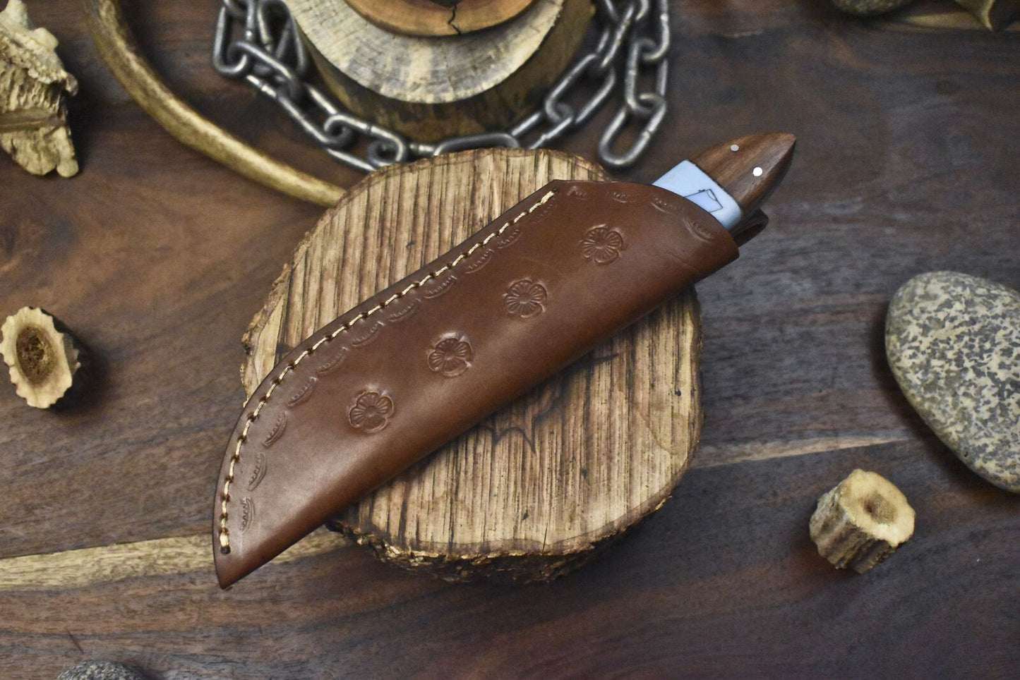 Custom Forged Twist Damascus Skinner Knife with Mixed Material Handle for EDC