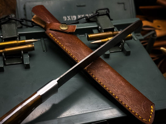 Premium Handmade Damascus Steel Bread Knife – Wood Handle & Leather Sheath