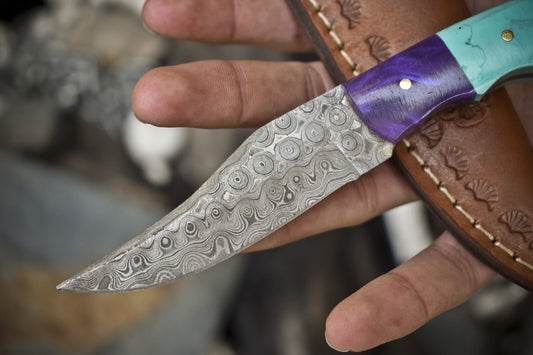 7.75" Handmade Twist Damascus Skinner Knife EDC with Mixed Handle & Micarta Bolster