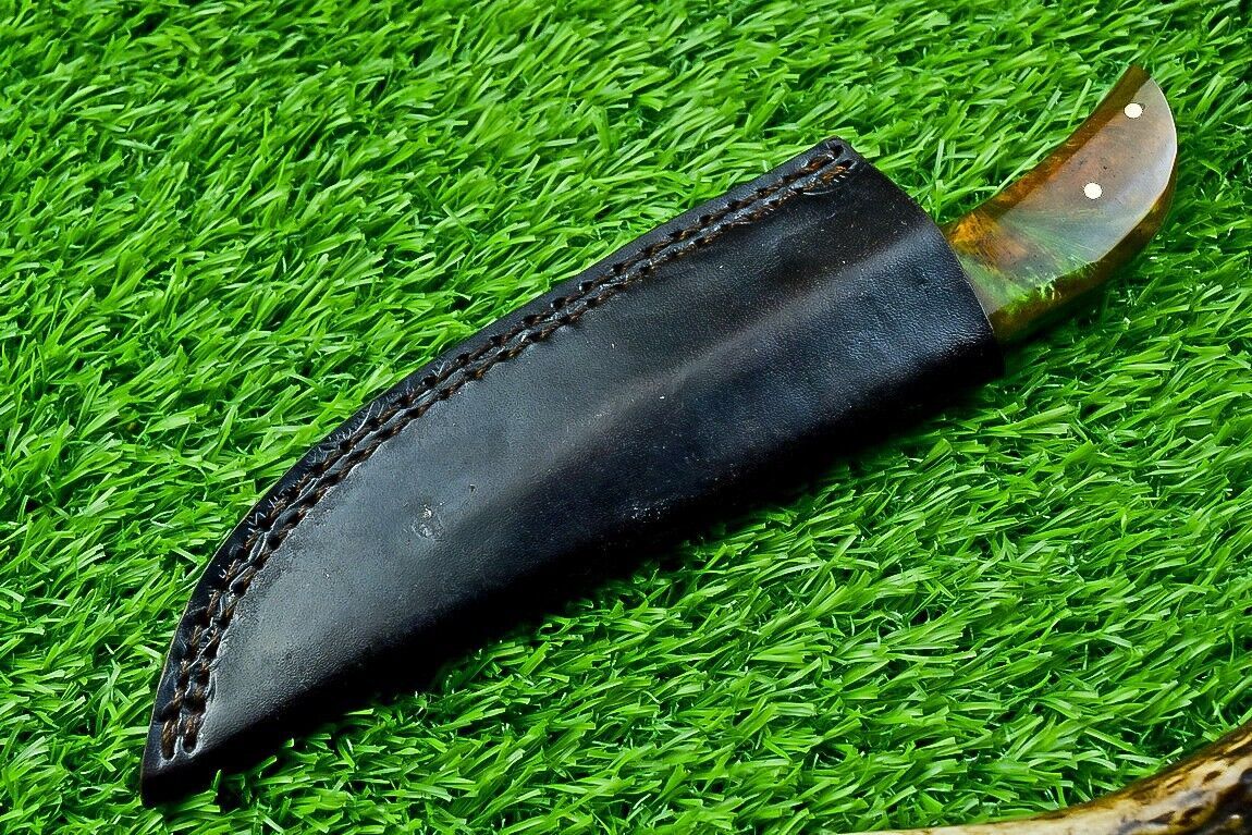 7.5" Custom Handmade Damascus Steel Bowie Knife – Resin Handle & Leather Sheath