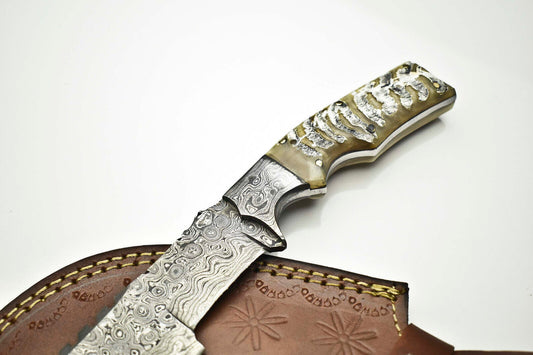 Handmade Damascus Tracker Knife | Ram’s Horn Handle & Leather Sheath