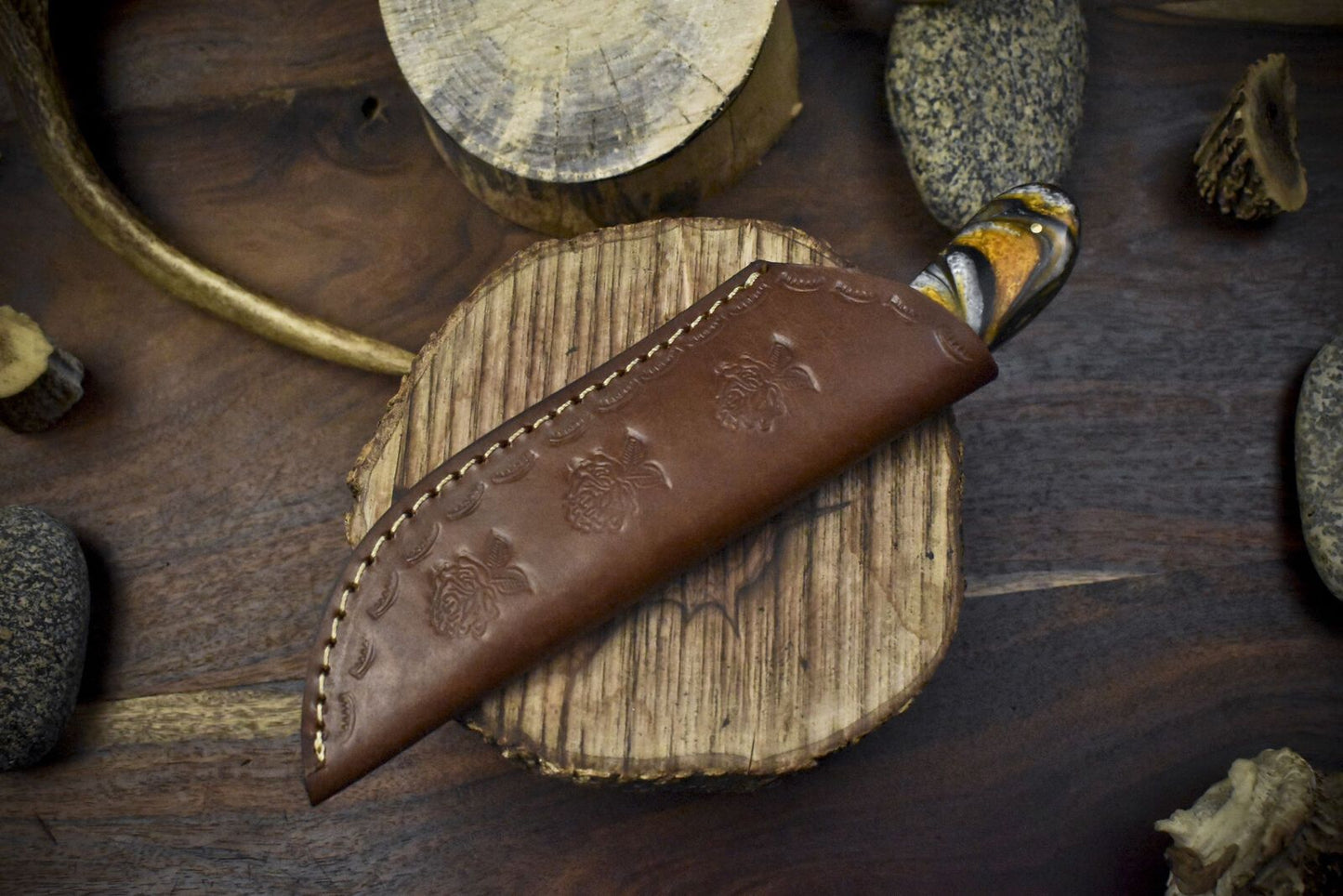 Handmade Ladder Damascus Skinner Knife Corain Handle Survival Bushcraft Blade