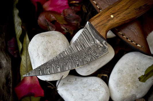 8" Custom Skinner Knife Twist Damascus with Walnut Wood Handle | Outdoor Razor Sharp Blade