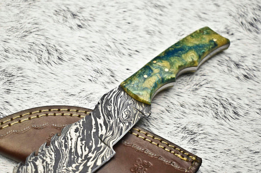 Rare Handmade Damascus Blade Camping Tracker Full Tang Knife with Leather Sheath