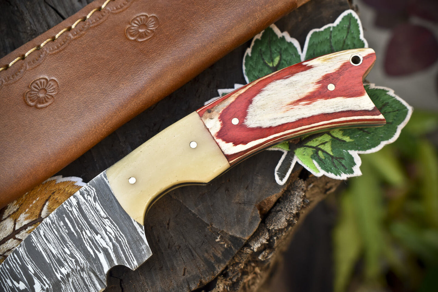 Twist Damascus Skinner Knife with Hardwood Handle for EDC Hunting and Camping