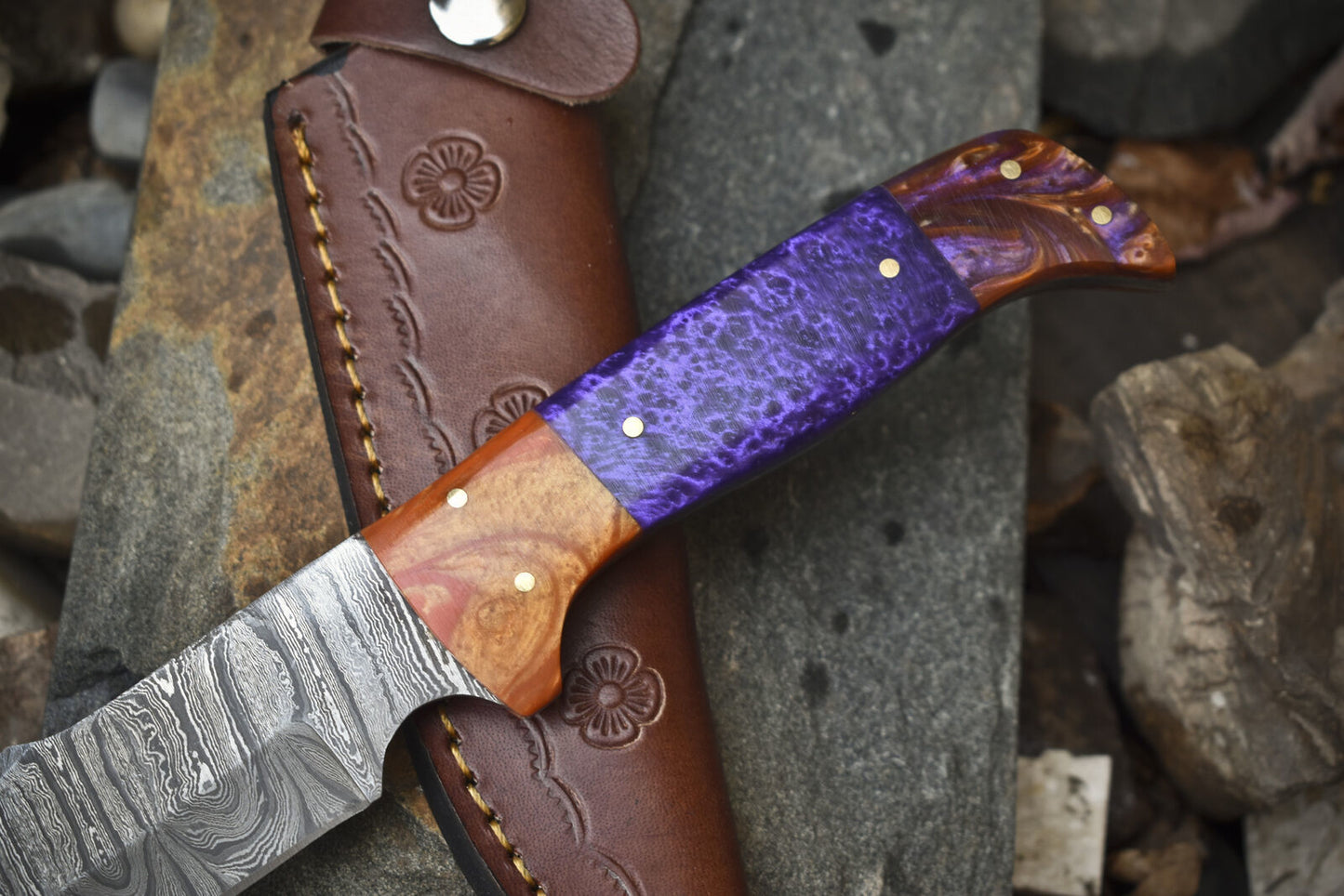 10" Handmade Twist Damascus Skinner Knife with Corian Handle & Micarta Bolster – Tactical Outdoor Blade