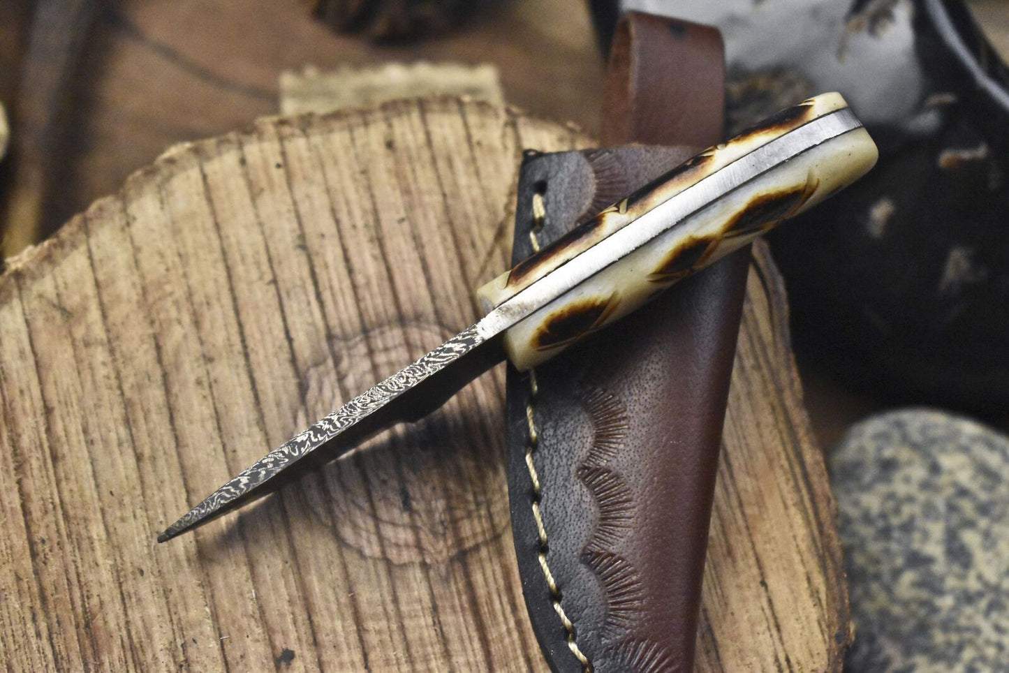 Compact Handmade Damascus Skinner Knife with Bone Handle – Twist Pattern Veterans Gift