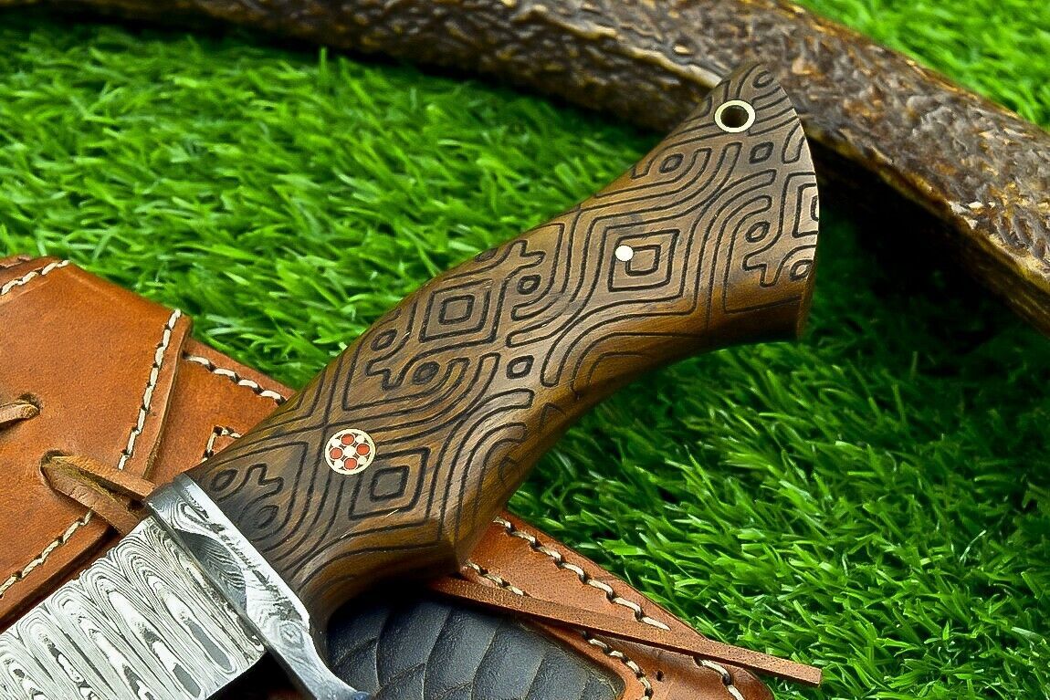 10 Inch Custom Forged Damascus Steel Bowie Hunting Knife with Natural Wood Handle