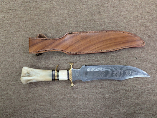 Heritage Forge Delta Style Large Bowie Knife with Antler Look Handle and Damascus Pattern Blade 9 Inch with Sheath