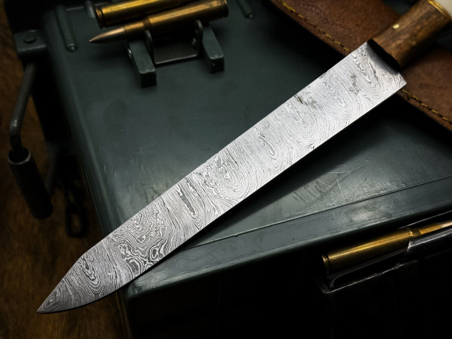 Custom Damascus Steel Kitchen Fillet Knife – Full Tang Wood Handle