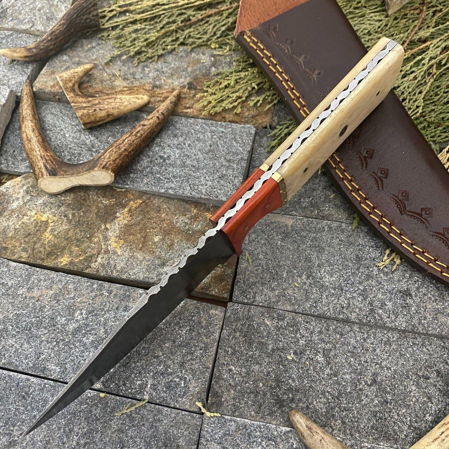 10" Damascus Hunting Bowie Knife – Wood & Bone Handle with Leather Sheath
