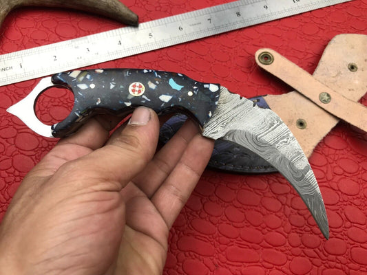 Handmade Damascus Karambit Knife Full Tang Damascus Steel Karambit with Resin Handle