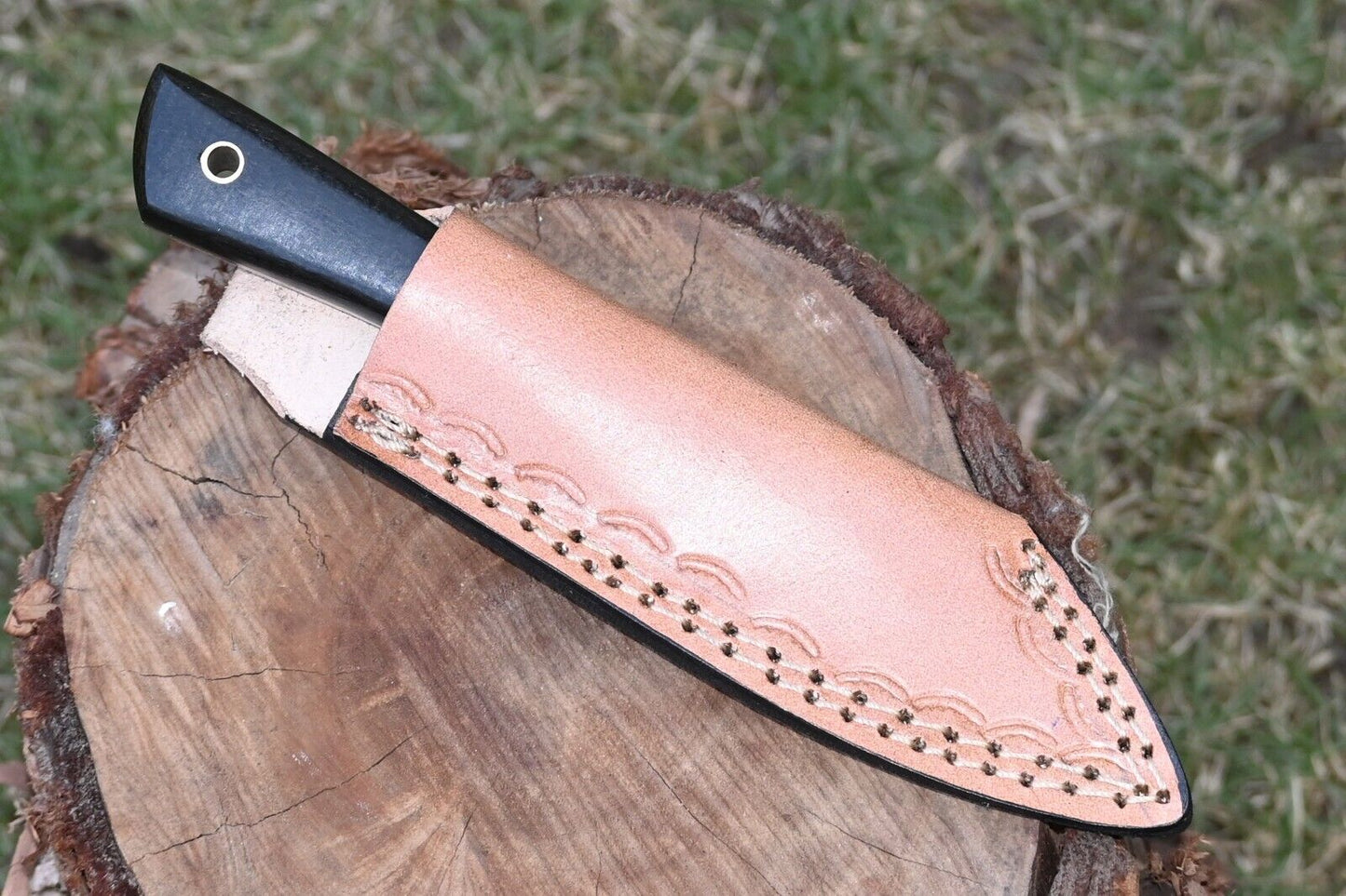Custom Made Forged Damascus Steel Fixed Blade Skinner Hunting Knife w/ Leather Sheath