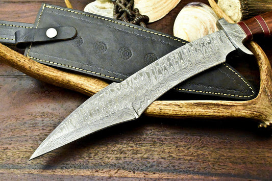 17" Damascus Bowie Hunting Knife – Walnut Wood Handle with Leather Sheath