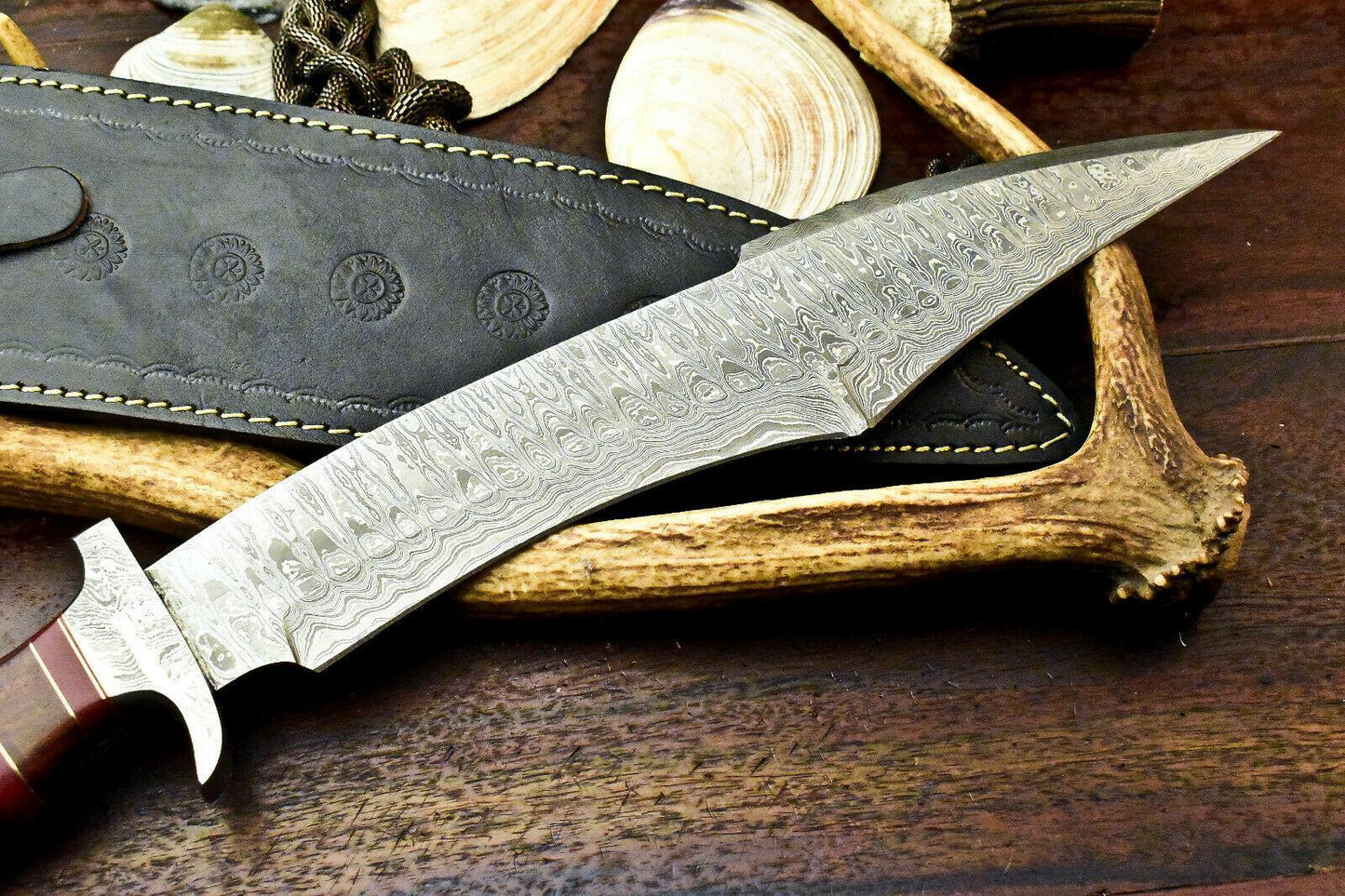 17" Damascus Bowie Hunting Knife – Walnut Wood Handle with Leather Sheath