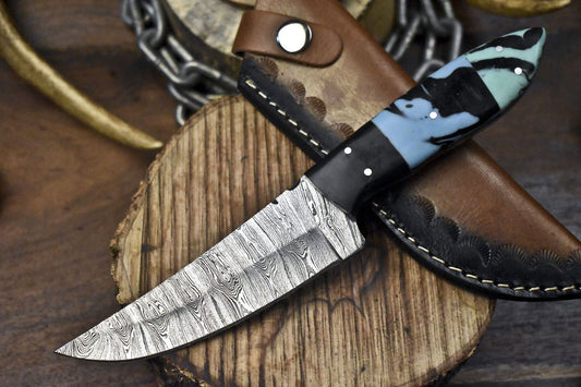 Handmade Twist Damascus Skinner Knife with Corain Handle for Hunting
