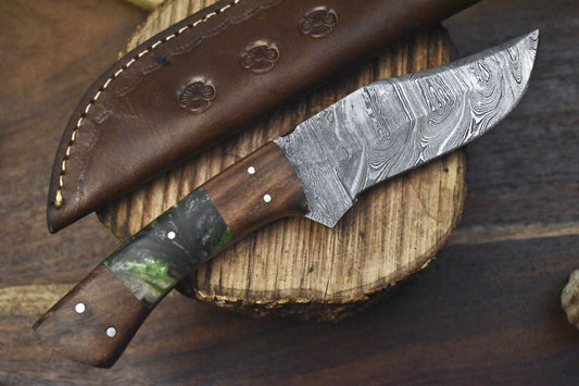 Handmade Twist Damascus Skinner Knife with Corian Handle – Gift for Hunters