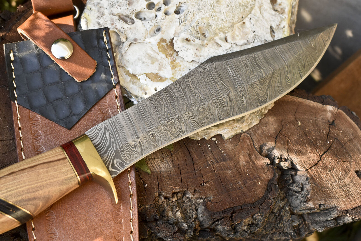13 Inch Handmade Damascus Steel Bowie Knife with Olive Wood Handle and Leather Sheath
