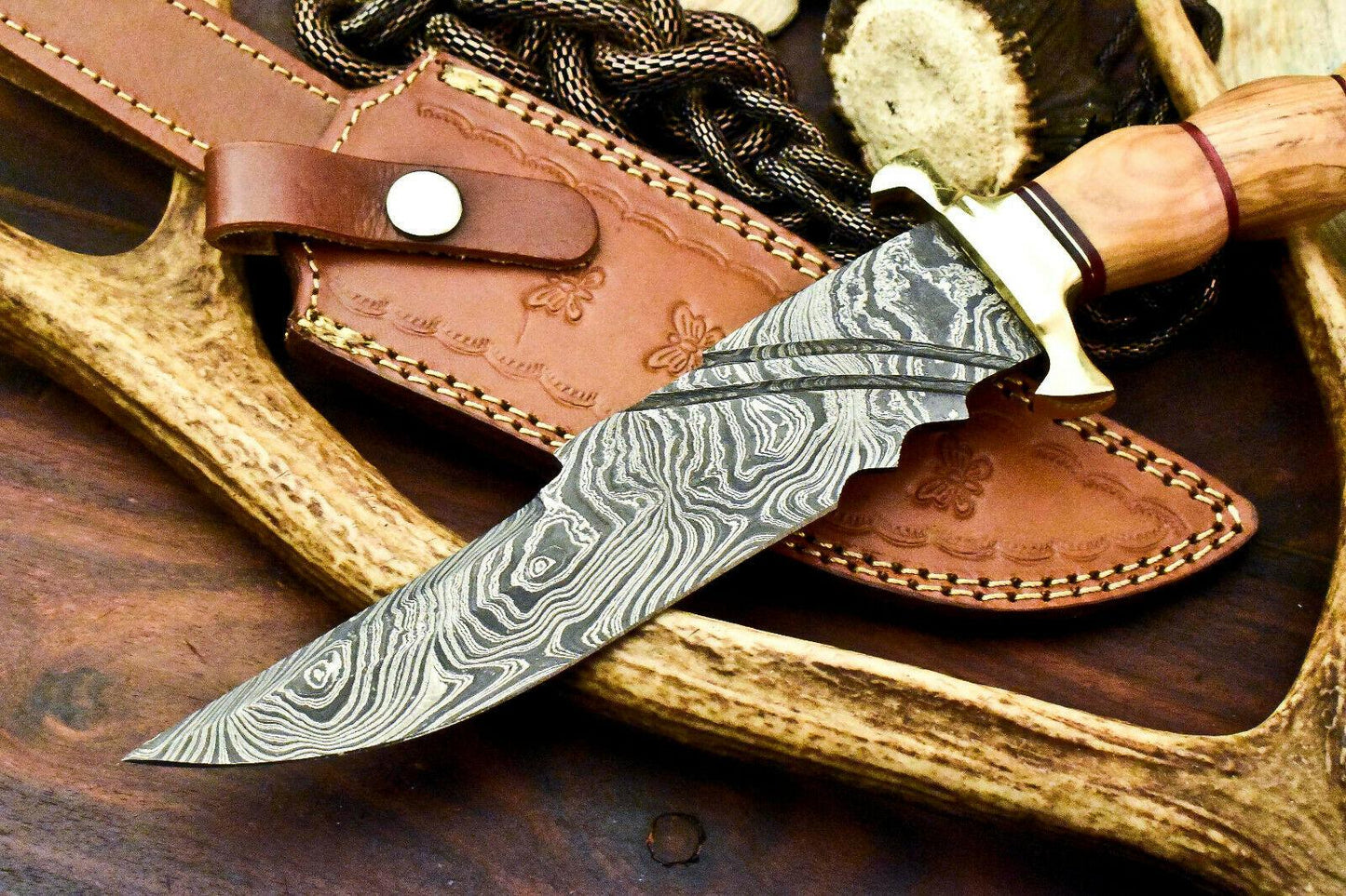 Handmade Damascus Steel Bowie Knife – 12.5" Olive Wood Handle Hunting Knife