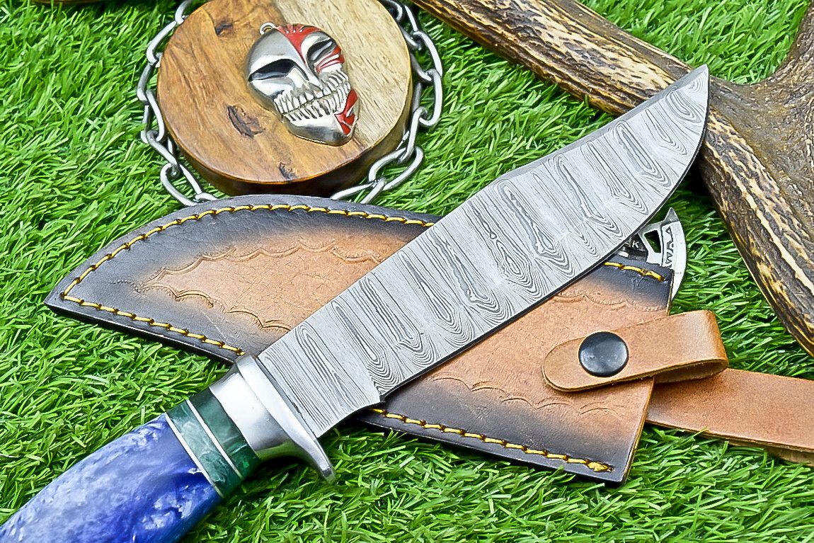 12" Handmade Damascus Steel Bowie Knife – Resin & Camel Bone Handle