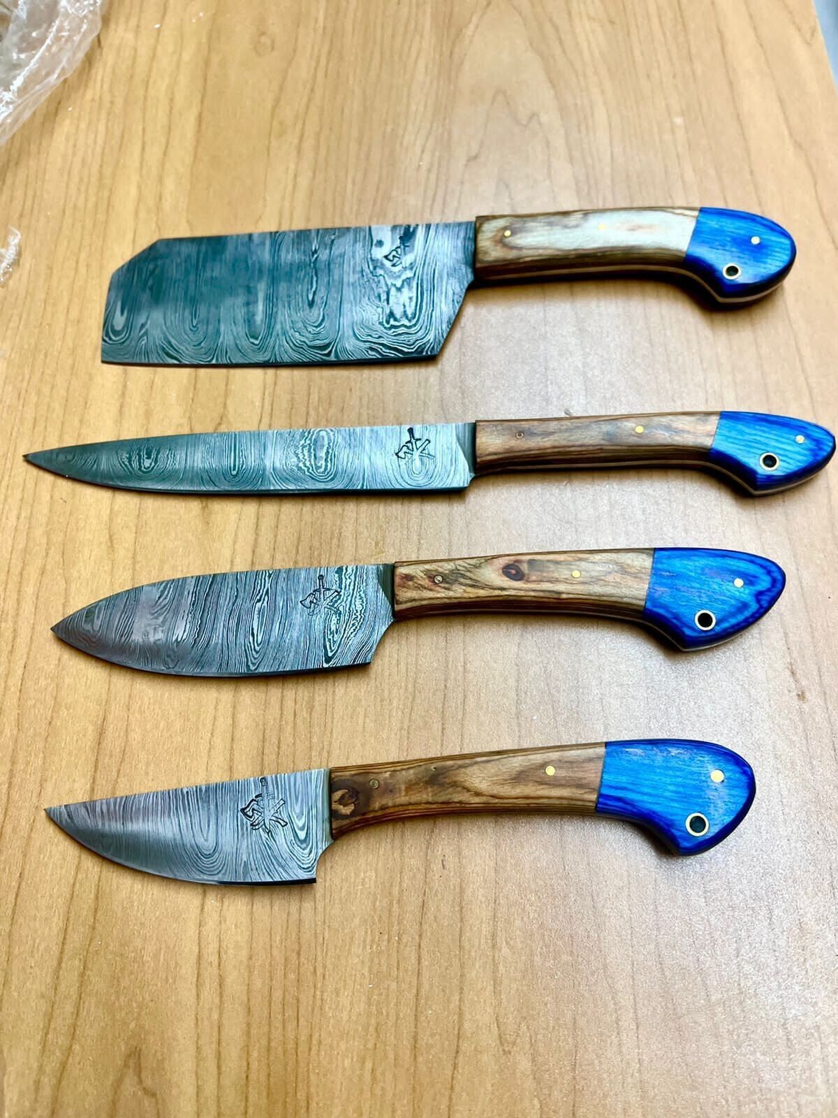 4-Piece Handmade Damascus Steel Chef Knife Set – Twist Pattern, Wood Handle with Leather Sheath